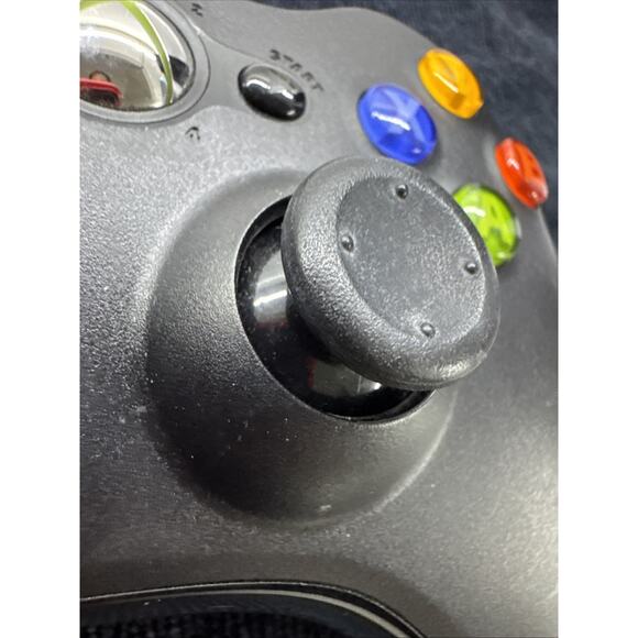 Official Microsoft Xbox 360 Black Wireless Controller - Picture 5 of 10
